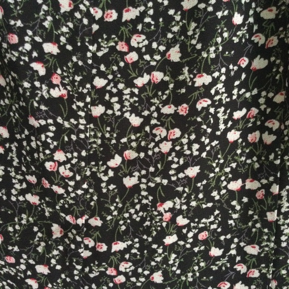 LULU’S NWT Maxi Floral Print V-Neck Dress Black Size Small - Picture 4 of 14